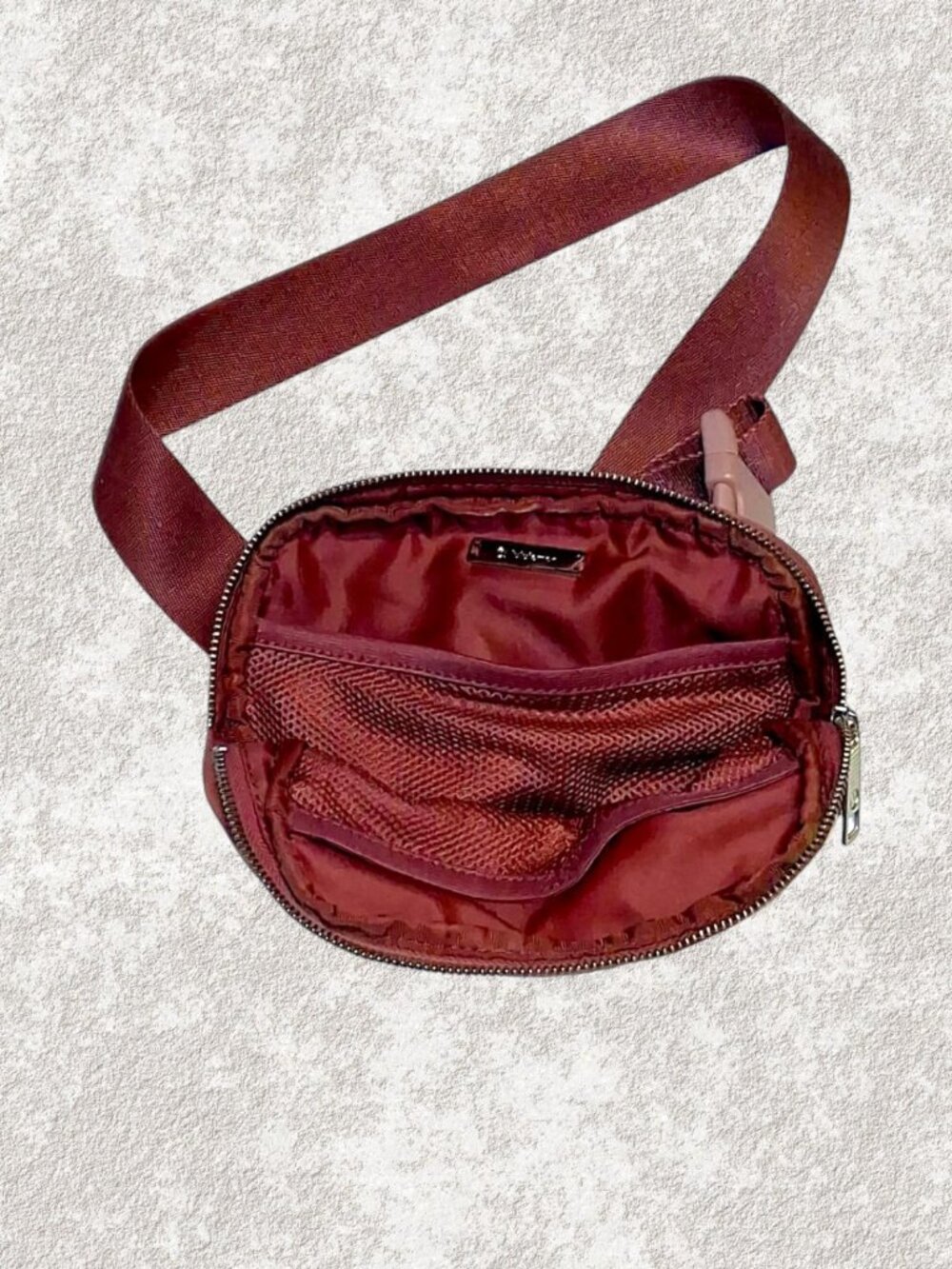 Lululemon Athletica Everywhere Belt Bag 1L Burgundy / Maroon / Copper - Picture 3 of 4